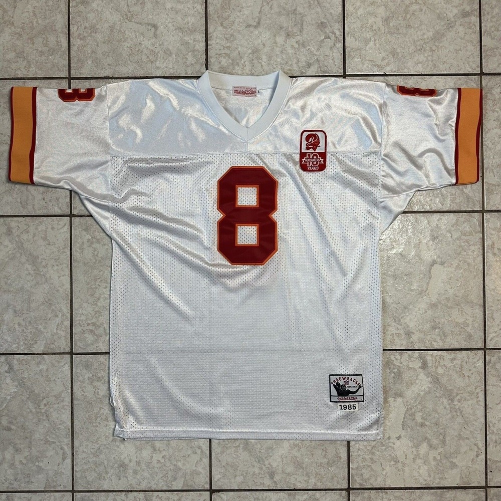 VTG Mitchell & Ness Tampa Bay Buccaneers 1985 Throwback Jersey USA Size 54